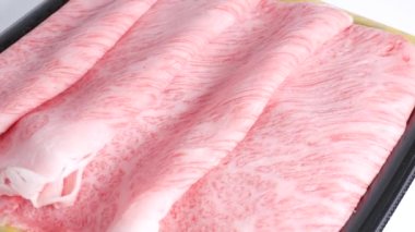Japon siyah sığır eti fileto dilimi Kuroge Wagyu
