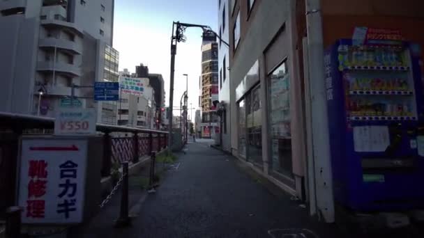 Tokyo Shinkoiwa Tidig Morgon Cykling — Stockvideo