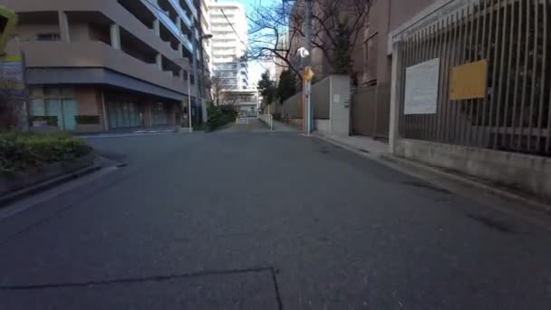 Tokyo Kiyosumi Shirakawa Early Morning Cycling 2021 Voorjaar — Stockvideo