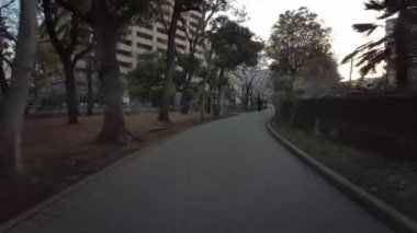 Tokyo Sendaiborigawa Park Kiraz çiçekleri Bisiklet