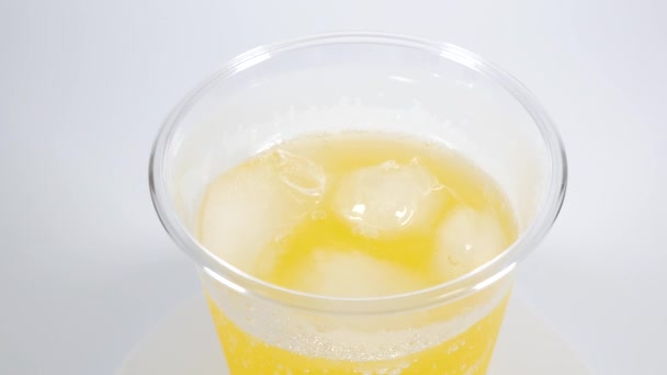 Orange Soda Bicchiere Plastica — Video Stock