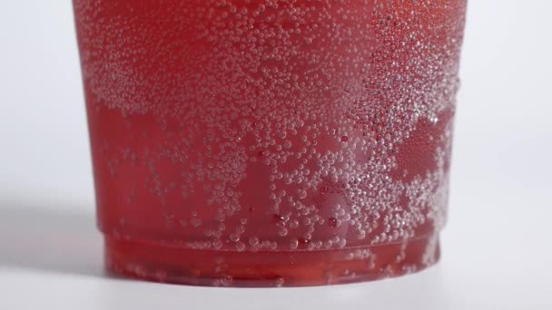Cangkir Plastik Soda Anggur — Stok Video