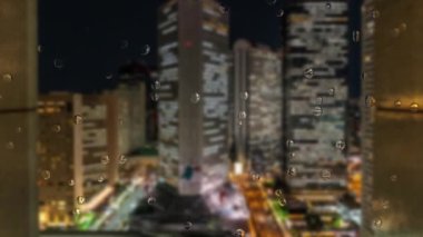Cam yağmuru damlaları kademeli hareket grafikleri