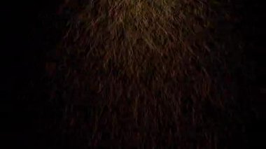 Kıvılcım siyah arkaplan parçacık döngüsü canlandırması