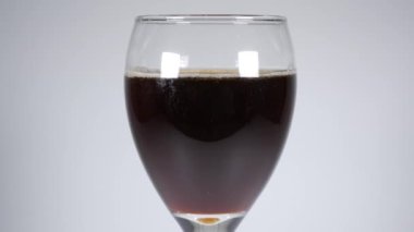 Cola, video klibini kapat