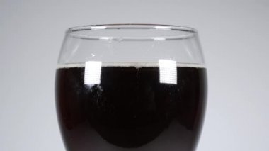 Cola, video klibini kapat