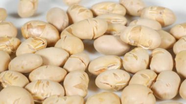 Kavrulmuş soya fasulyesi, video klibini kapat.