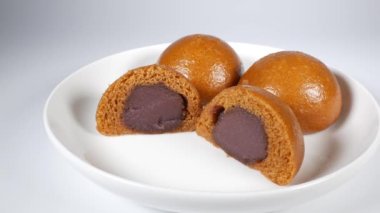 Esmer şekerparem, video klibini kapat