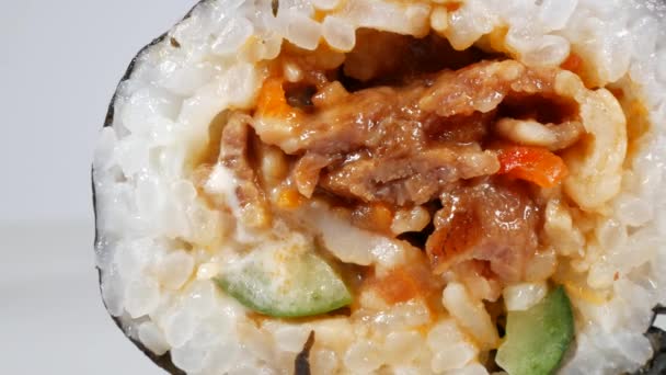 Japanisches Beef Roll Sushi Nahaufnahme Videoclip — Stockvideo