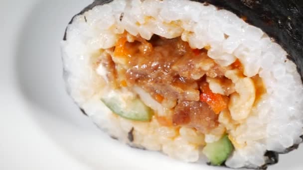 Japansk Biff Roll Sushi Närbild Videoklipp — Stockvideo