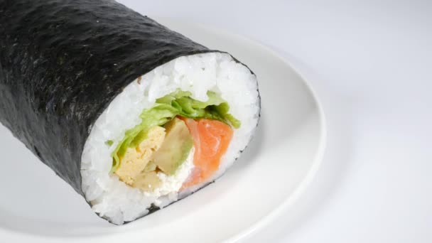 Awokado Sushi Łososia — Wideo stockowe