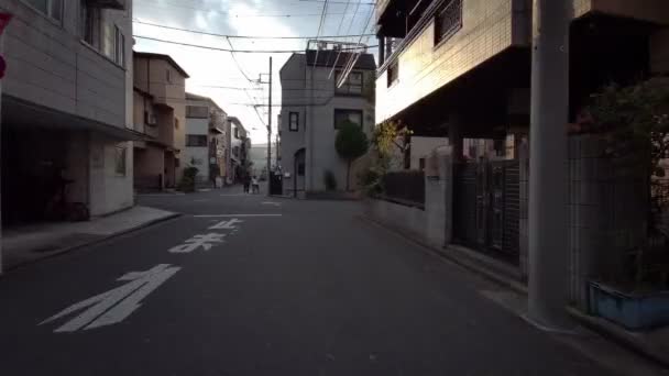 도쿄에 자전거타기 — 비디오
