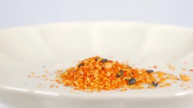 Japon yedi baharat karışımı