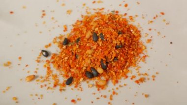 Japon yedi baharat karışımı
