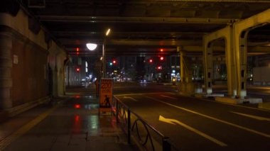Japonya 'da Otemachi, Tokyo, gece manzaralı. 