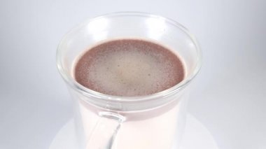 Sıcak çikolata, kısa video klibi