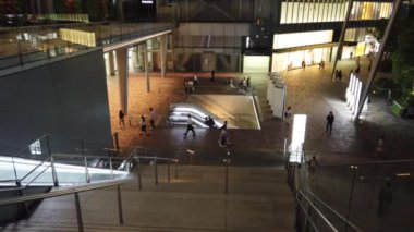 Tokyo istasyonu Otemachi marunouchi Gece Manzarası