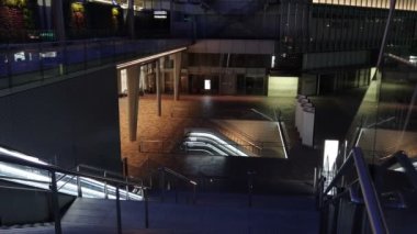 Tokyo istasyonu Otemachi marunouchi Gece Manzarası