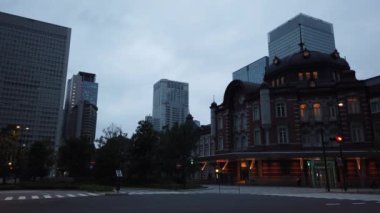 Tokyo istasyonu Otemachi marunouchi