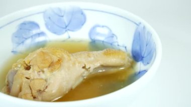 Japon yahnisi Oden, kısa video klibi