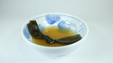 Japon yahnisi Oden, kısa video klibi