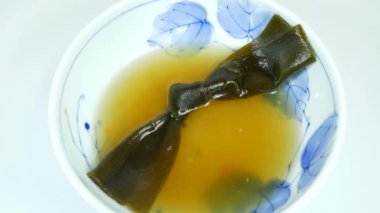 Japon yahnisi Oden, kısa video klibi