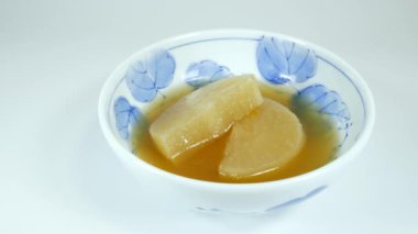 Japon yahnisi Oden, kısa video klibi