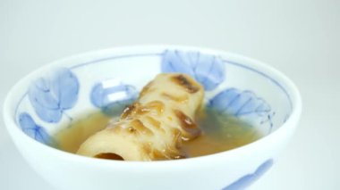 Japon yahnisi Oden, kısa video klibi