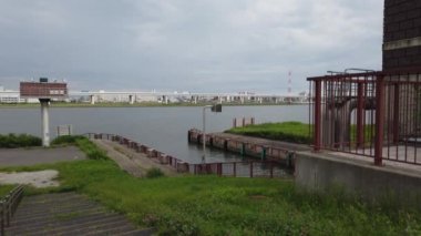 Tokyo Arakawa nehir yatağı, video klibi