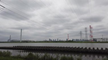 Tokyo Arakawa nehir yatağı, video klibi