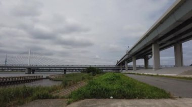 Tokyo Arakawa nehir yatağı, video klibi