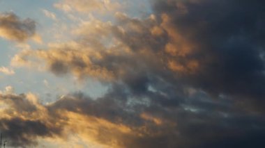 Akşam gökyüzü, video klip