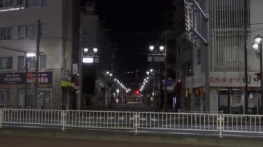 Japonya 'da Uguisudani, Tokyo Geceyarısı