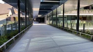 Tokyo Toranomon Tepeleri, video klibi