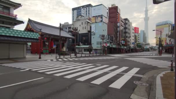 도쿄의 아사쿠사 — 비디오