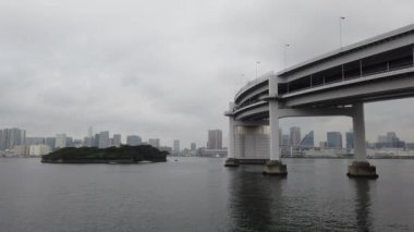 Tokyo Gökkuşağı Köprüsü Manzarası