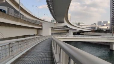 Tokyo Gökkuşağı Köprüsü Gezisi