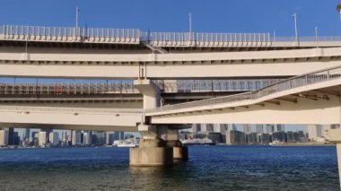 Tokyo Gökkuşağı Köprüsü Gezisi