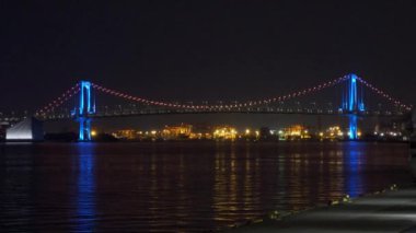 Japonya 'da Gökkuşağı Köprüsü, Tokyo Gece Manzarası