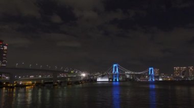 Japonya 'da Gökkuşağı Köprüsü, Tokyo Gece Manzarası