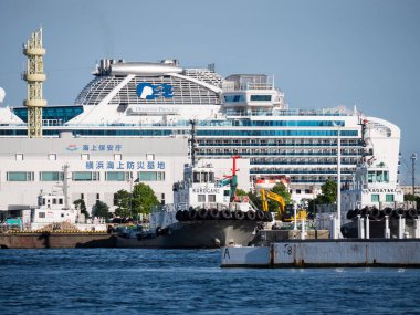 Lüks yolcu gemisi, Yokohama Japonya Peyzajı