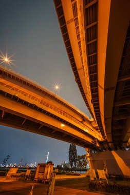 Japonya Tokyo Kavşağı Gece Görünümü