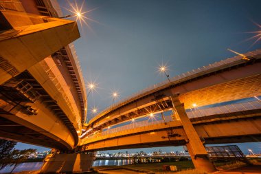 Japonya Tokyo Kavşağı Gece Görünümü
