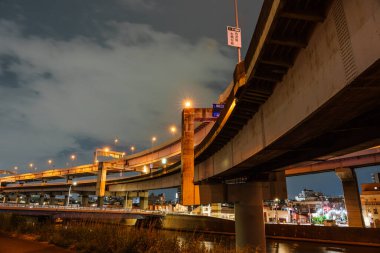 Japonya Tokyo Kavşağı Gece Görünümü