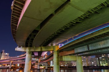 Japonya Tokyo Kavşağı Gece Görünümü