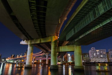Japonya Tokyo Kavşağı Gece Görünümü