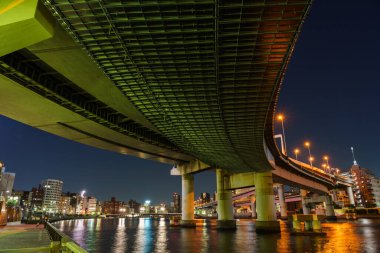 Japonya Tokyo Kavşağı Gece Görünümü