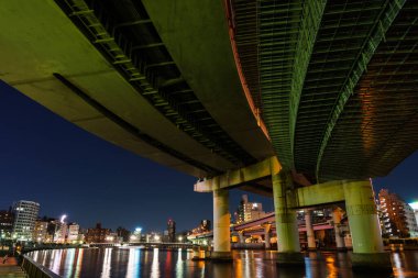 Japonya Tokyo Kavşağı Gece Görünümü