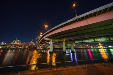 Japonya Tokyo Kavşağı Gece Görünümü