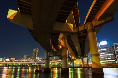 Japonya Tokyo Kavşağı Gece Görünümü